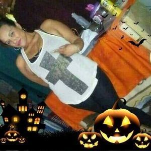 Meet your Posher, Catherine